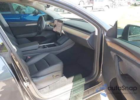 2024 Tesla Model Y Long Range Dual Motor All-Wheel Drive/Rwd из США, поврежденный, VIN 7SAYGDED6RF054342